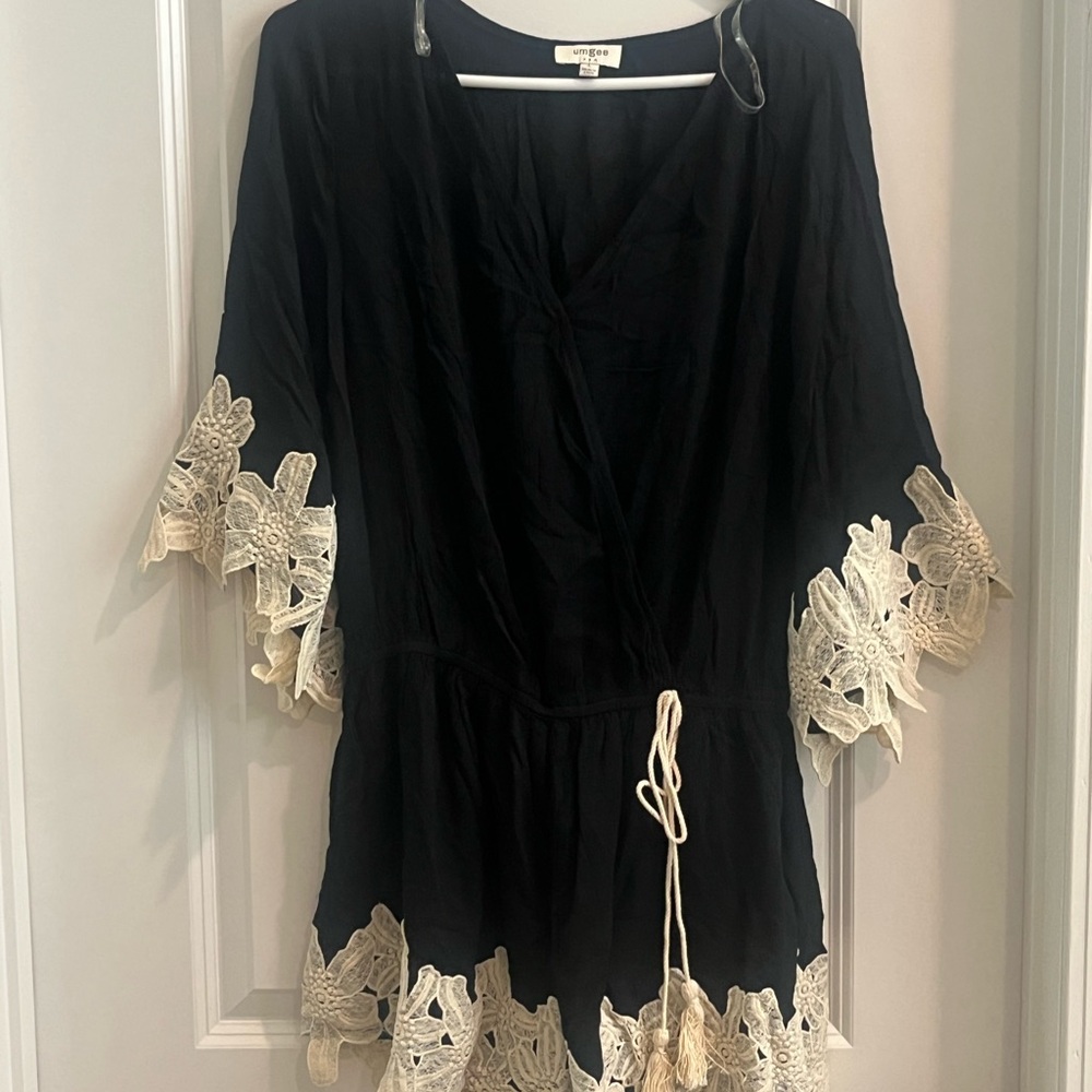 Umgee Black Romper with Cream Lace Accents